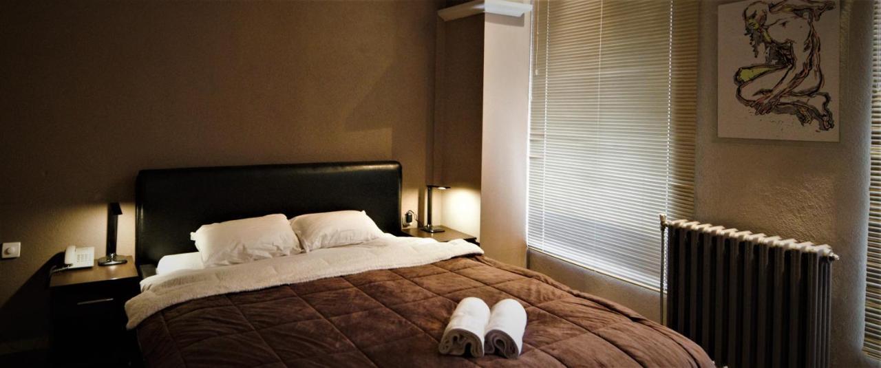 Hotel Ambasador ビトラ エクステリア 写真